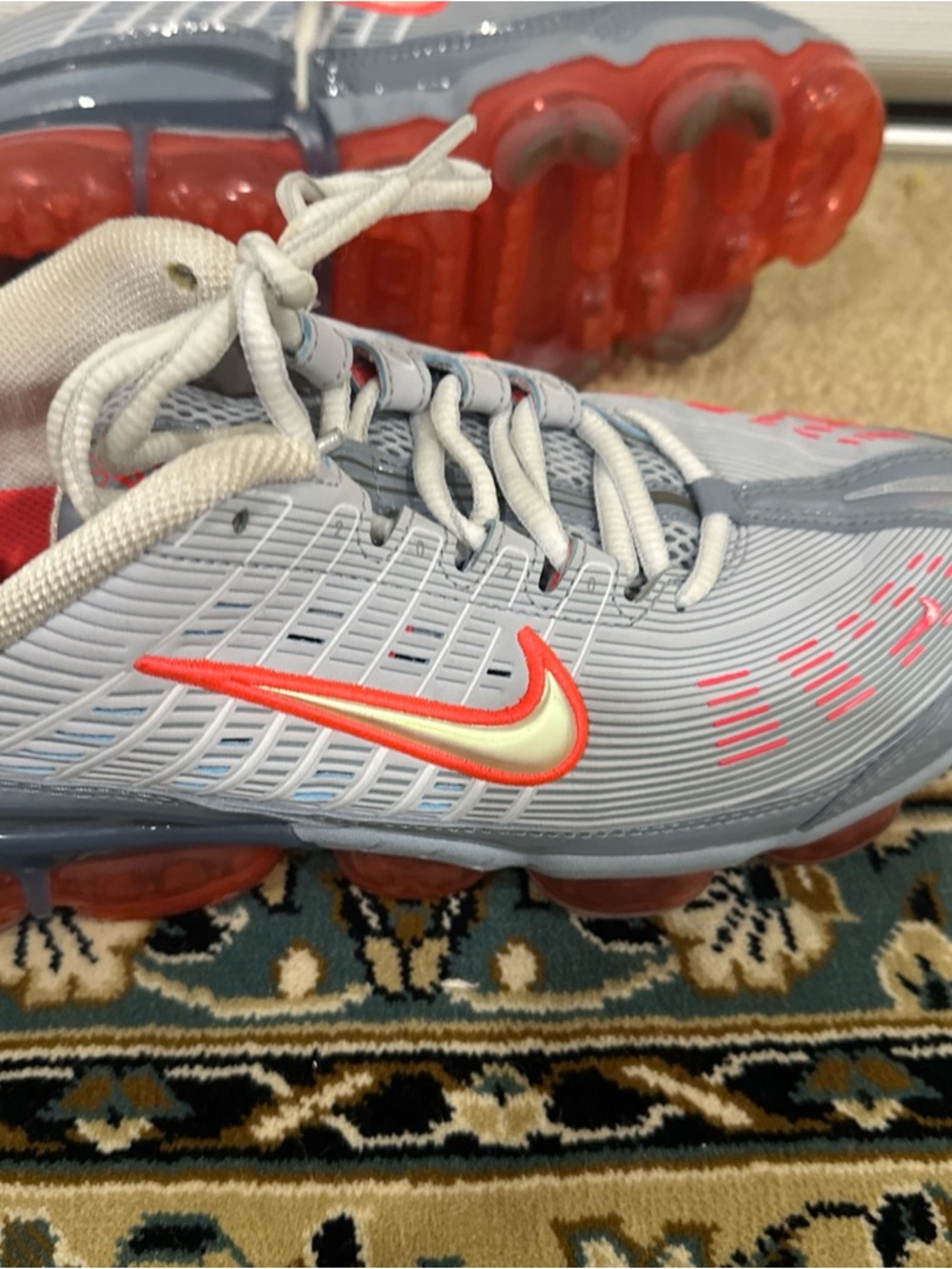 Nike VaporMax Shoe - Light Gray with Coral and Cream Swoosh
